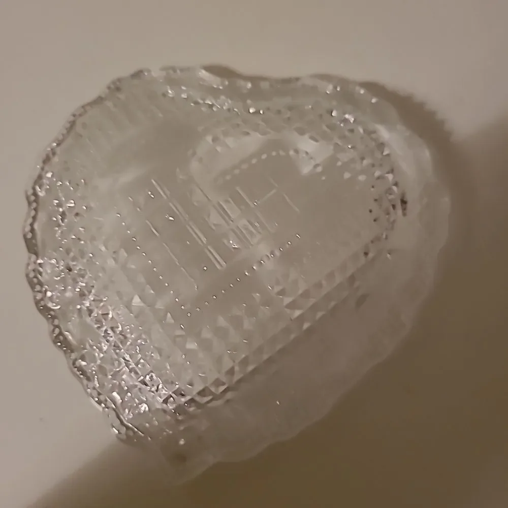 Avon Glass Heart Dish